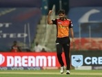 IPL 2021: Bhuvneshwar defends 12 runs in last over as SRH beat RCB(BCCI/IPL) IPL 2021: Bhuvneshwar defends 12 runs in last over as SRH beat RCB(BCCI/IPL)