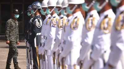 Taiwan has reported 148 Chinese air force planes in the southern and southwestern part of its air defence zone over a four day period beginning on Friday, the same day China marked a key patriotic holiday, National Day. In picture - Taiwan honor guards during a national day rehearsal in Taipei. (Reuters)