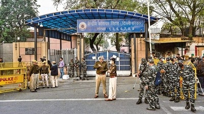 On August 26, the top court directed the Chandra brothers to be shifted from the Tihar prison complex to jails in Mumbai. (HT File Photo) On August 26, the top court directed the Chandra brothers to be shifted from the Tihar prison complex to jails in Mumbai. (HT File Photo)