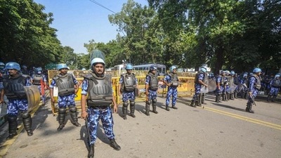 Security personnel on alert in Lucknow after Sunday’s violence in Lakhimpur Kheri district of Uttar Pradesh. (PTI PHOTO)