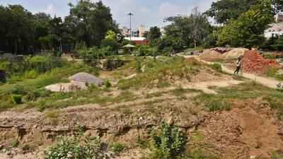 A view of the swimming pool site at the Kamla Nehru Park, which was built in 1975 and is unused since 2012 due to lack of upkeep. The fate of a sports project at Wazirabad and four international stadiums in each MCG zone are also uncertain. (Vipin Kumar /HT PHOTO) A view of the swimming pool site at the Kamla Nehru Park, which was built in 1975 and is unused since 2012 due to lack of upkeep. The fate of a sports project at Wazirabad and four international stadiums in each MCG zone are also uncertain. (Vipin Kumar /HT PHOTO)