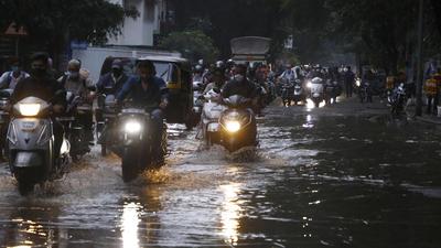 Parts of Pune city received an intense spell of rainfall on Wednesday evening. (RAHUL RAUT/HT) Parts of Pune city received an intense spell of rainfall on Wednesday evening. (RAHUL RAUT/HT)