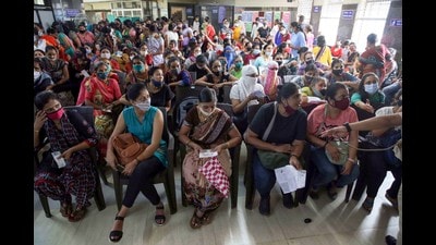 There were 16 municipal schools that had quarantine centres and 35 that had Covid-19 vaccination centres in Mumbai. (PTI) There were 16 municipal schools that had quarantine centres and 35 that had Covid-19 vaccination centres in Mumbai. (PTI)