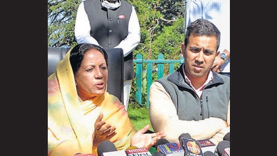 Former MP Pratibha Singh said the incumbent BJP government had not carried out much developmental work in Mandi. (HT PHOTO )
