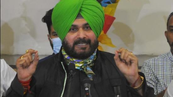 Punjab Congress chief Navjot Singh Sidhu will start the march to Uttar Pradesh’s Lakhimpur Kheri district from Mohali on Thursday. (HT file photo)