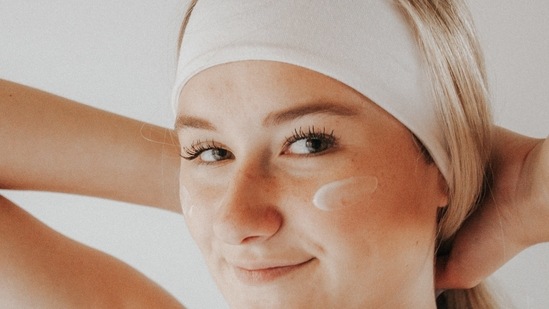 Skin looks better: Immediately after shaving your face, you will see the difference. Your skin will look healthier and glowy.(Unsplash)