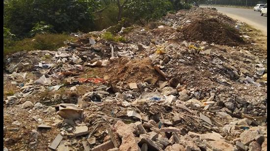 Chandigarh India 31 October 2019::Picture of dumped construction waste on PGI-Khuda lahora road side in Chandigarh on Thursday October 31, 2019.Photo by Anil Dayal/Hindustan Times