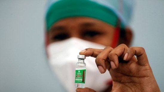India has so far vaccinated more than 92 crore eligible beneficiaries, with over 41 lakh shots administered on Wednesday. (REUTERS/Francis Mascarenhas)