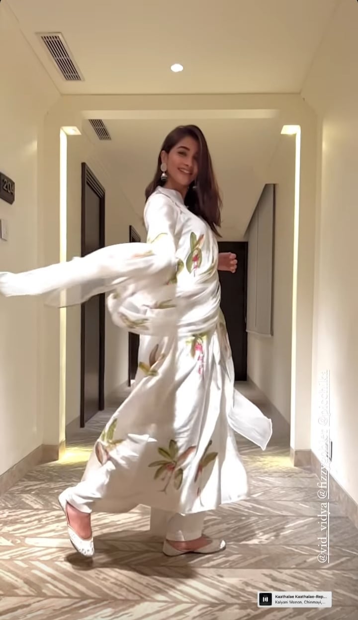 Pooja Hedge in Varanasi(Instagram/hegdepooja)