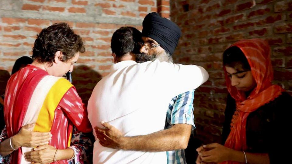 Congress leaders Rahul Gandhi and Priyanka Gandhi Vadra meet the family members of deceased farmer Lovepreet Singh in Lakhimpur Kheri on Wednesday night. (PTI) Congress leaders Rahul Gandhi and Priyanka Gandhi Vadra meet the family members of deceased farmer Lovepreet Singh in Lakhimpur Kheri on Wednesday night. (PTI)