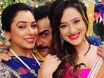 Anupamaa actors Rupali Ganguly, Sudhanshu Pandey and Madalsa Sharma pose together.