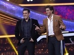 Salman Khan welcomes Shah Rukh Khan on the set of his game show Dus Ka Dum on the grand finale episode of the third season in 2018. Salman Khan welcomes Shah Rukh Khan on the set of his game show Dus Ka Dum on the grand finale episode of the third season in 2018.