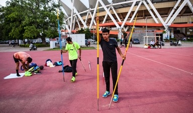 Athletes during a javelin throw training session at Jawahar Lal Nehru Stadium, in New Delhi (Amal KS / Hindustan Times) Athletes during a javelin throw training session at Jawahar Lal Nehru Stadium, in New Delhi (Amal KS / Hindustan Times)