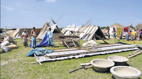 Assam, Sep 24 (ANI): Villagers take shelter inside a temporary shelter after houses are demolished during an agitation against the ongoing anti-encroachment drive, in Darrang on Friday. (ANI Photo) (Rupjyoti Sarmah)