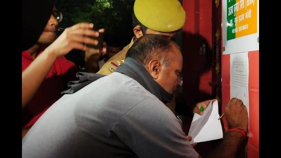 Ashish Mishra, son of BJP lawmaker and junior home minister, has been summoned under Section 160 of the Code of Criminal Proedure which deals with the powers of the police to summon witnesses. (HT photo) Ashish Mishra, son of BJP lawmaker and junior home minister, has been summoned under Section 160 of the Code of Criminal Proedure which deals with the powers of the police to summon witnesses. (HT photo)