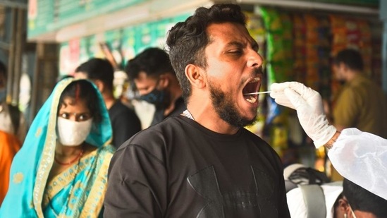 Kerala reported 12,288 fresh coronavirus cases in the last 24 hours pushing the cumulative tally to 47,63,695. (Satish Bate/HT PHOTO)