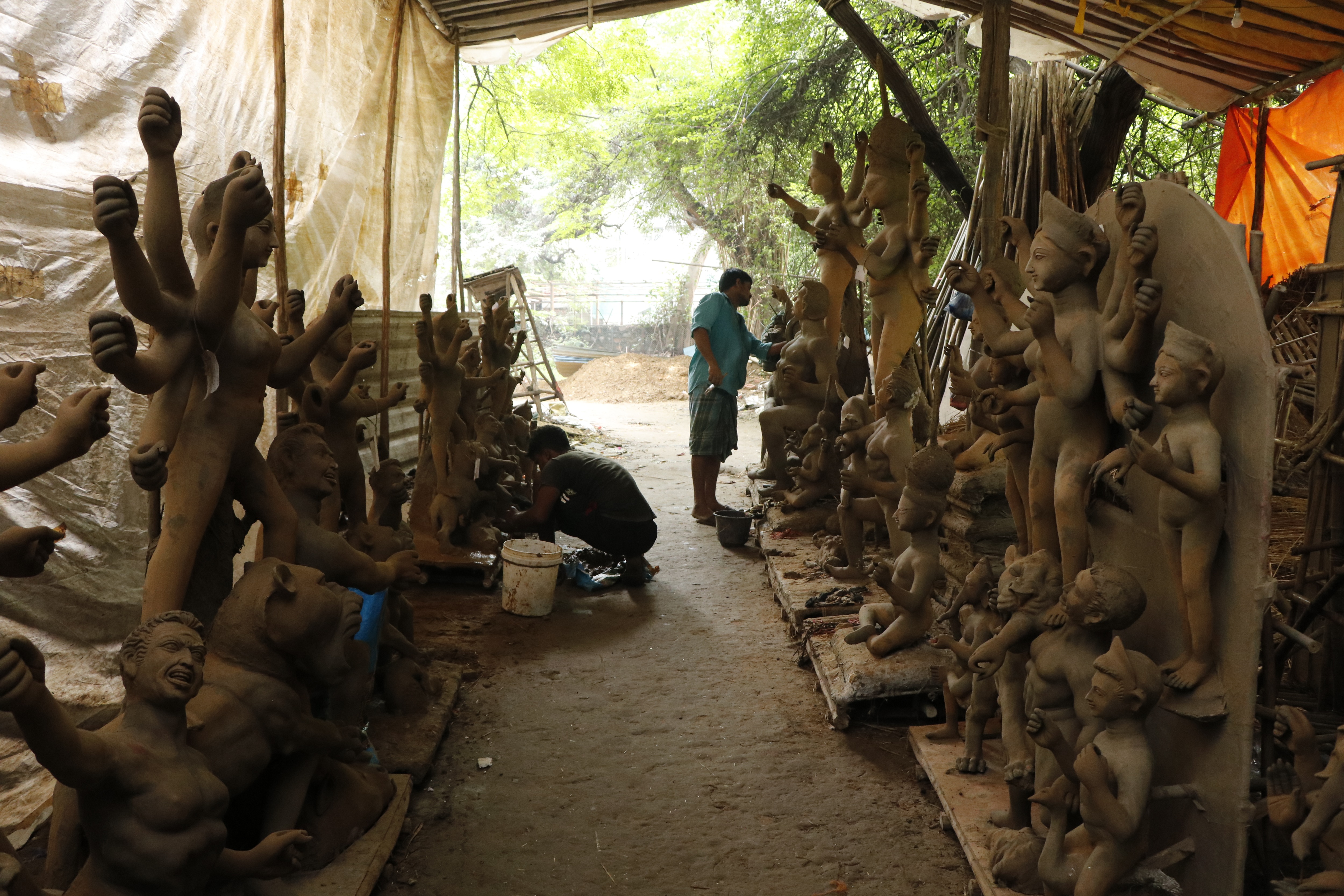 Durga idol makers have been forced to sell idols at almost half the price this year due to the low demand. (Photo: Dhruv Sethi/ HT) Durga idol makers have been forced to sell idols at almost half the price this year due to the low demand. (Photo: Dhruv Sethi/ HT)