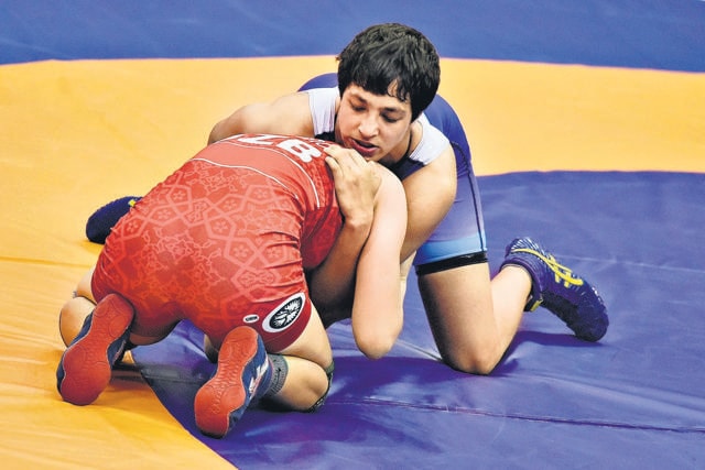 Indian wrestler Anshu Malik (in blue) (Vipin Kumar/HT PHOTO) Indian wrestler Anshu Malik (in blue) (Vipin Kumar/HT PHOTO)