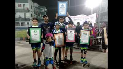 Six young Kalyan skaters entered the record books by skating nonstop for 81 hours, doing 10,750 laps. (HT PHOTO) Six young Kalyan skaters entered the record books by skating nonstop for 81 hours, doing 10,750 laps. (HT PHOTO)