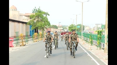The cyclists were flagged off at around 7:30 am for Kevadia, from the Frontier Headquarters, SSB Gomtinagar, Lucknow, on Friday. (HT File Photo) The cyclists were flagged off at around 7:30 am for Kevadia, from the Frontier Headquarters, SSB Gomtinagar, Lucknow, on Friday. (HT File Photo)