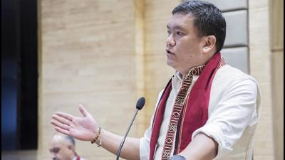 Arunachal Pradesh Chief Minister Pema Khandu urged PRIs to plan projects and measures based on 15 of the 17 sustainable development goals recommended by United Nations. (PHOTO: CM’s OFFICE .)