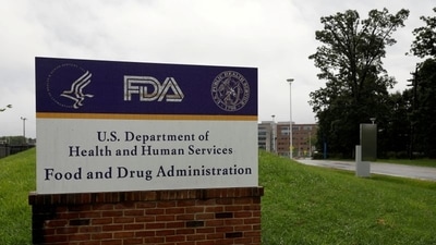 US health agency approved avacopan, which will be available under brand name Tavneos in the next few weeks, will have a wholesale price of between $150,000 and $200,000 per patient per year. (Reuters) US health agency approved avacopan, which will be available under brand name Tavneos in the next few weeks, will have a wholesale price of between $150,000 and $200,000 per patient per year. (Reuters)