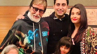 Amitabh Bachchan with his family, Amitabh Bachchan with his family,