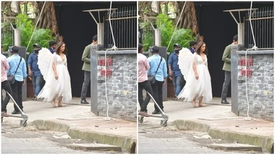 What stole the limelight was the pair of white furry wings attached to her back. Ileana gave major angelic vibes with her attire for the day and we are confused if we are dreaming or if the actor is dressed as one. (HT Photos/Varinder Chawla) What stole the limelight was the pair of white furry wings attached to her back. Ileana gave major angelic vibes with her attire for the day and we are confused if we are dreaming or if the actor is dressed as one. (HT Photos/Varinder Chawla)