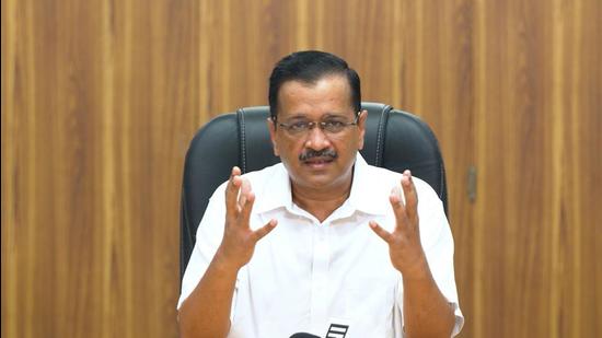 During a meeting last week, chief minister Arvind Kejriwal came down on bureaucrats for the “slow” distribution of the assistance, and issued directions that regulatory compliances be done away with (HT Photo)