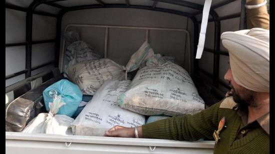 The NIA on Friday raided the house of former Shiromani Akali Dal (SAD) leader Anwar Masih.