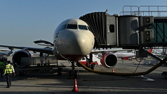 A feasibility study conducted by Tatas and SIA revealed that robust-middle level managers at Air India would be an asset in turning around the enterprise.(AFP)