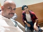 Independent witness KP Gosavi took a selfie with Aryan Khan after Khan was arrested on October 3. (ANI) Independent witness KP Gosavi took a selfie with Aryan Khan after Khan was arrested on October 3. (ANI)