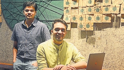 Prasanna Vaidya (left) and Shubham Deshmukh, co-founders of Gyde, a Pune-based startup – has created a software assistance platform and is on a mission to democratise software guidance and reduce the go-to-market time for companies. (Shankar Narayan/HT PHOTO) Prasanna Vaidya (left) and Shubham Deshmukh, co-founders of Gyde, a Pune-based startup – has created a software assistance platform and is on a mission to democratise software guidance and reduce the go-to-market time for companies. (Shankar Narayan/HT PHOTO)