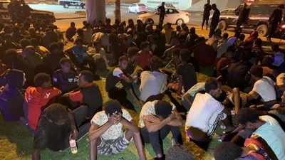 Thousands of migrants were rounded up by state security forces last week.&nbsp; (Ayman Al-Sahili / REUTERS)
