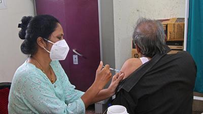 According to the state health department data, Pune district has reported 510 new Covid cases and four deaths due to the infection, on Saturday. (HT FILE PHOTO)