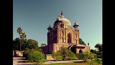 Khusro bagh in Allahabad (HT Photo) Khusro bagh in Allahabad (HT Photo)