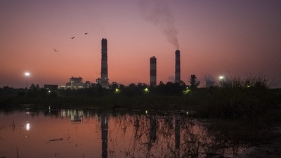 Delhi power minister informed that the city's power plants are running on only 55 per cent capacity and it has now "come to the point of rationing". (Bloomberg) Delhi power minister informed that the city's power plants are running on only 55 per cent capacity and it has now "come to the point of rationing". (Bloomberg)