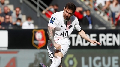 Leaving Barcelona was a shock, but Messi adjusting well in Paris (REUTERS)