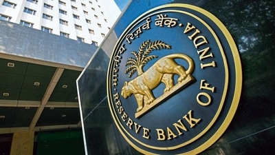 The reverse repo is the rate at which RBI borrows from banks, and is widely considered an effective monetary tool to deal with situations of excess liquidity. (Mint Archives) The reverse repo is the rate at which RBI borrows from banks, and is widely considered an effective monetary tool to deal with situations of excess liquidity. (Mint Archives)
