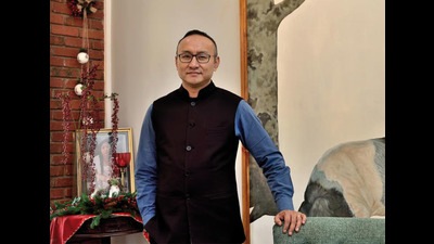 Mmhonlumo Kikon started writing short stories at the age of 14, after making his way through the books of Enid Blyton. Today, the Kohima-based poet is the author of three books of poems