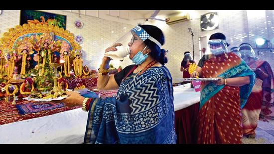 Covid-19 dampens Durga Puja festivities in Delhi, no grand pandals