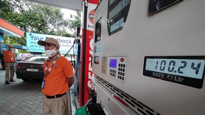 Petrol had already crossed the ₹100 mark in Mohali on June 26, while Panchkula reached the milestone on October 5. (Keshav Singh/HT) Petrol had already crossed the ₹100 mark in Mohali on June 26, while Panchkula reached the milestone on October 5. (Keshav Singh/HT)