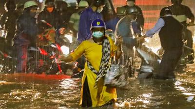 The IMD forecast also states that Bengaluru and several other parts of Karnataka are likely to witness heavy rains over the next few days. (PTI) The IMD forecast also states that Bengaluru and several other parts of Karnataka are likely to witness heavy rains over the next few days. (PTI)