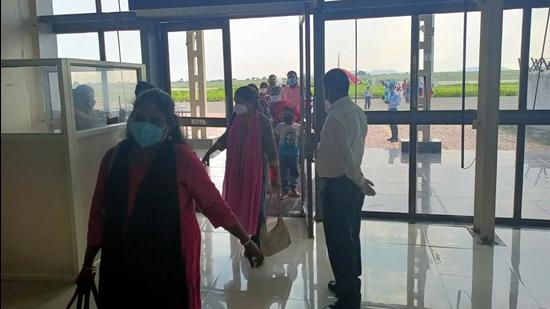 Shirdi International Airport, which had suspended all flights since March 2020 due to the Covid-19 pandemic, resumed operations on Sunday. (Hindustan Times) Shirdi International Airport, which had suspended all flights since March 2020 due to the Covid-19 pandemic, resumed operations on Sunday. (Hindustan Times)