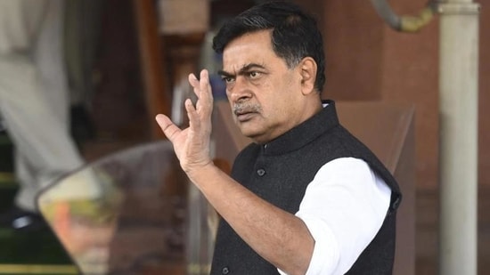 Union power minister RK Singh Singh also hit out at Congress for their remarks on the reported coal shortage.(HT File Photo)