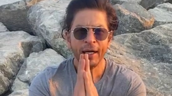 Byju’s has reportedly stopped all its ads featuring Shah Rukh Khan amid Aryan Khan’s drugs case.