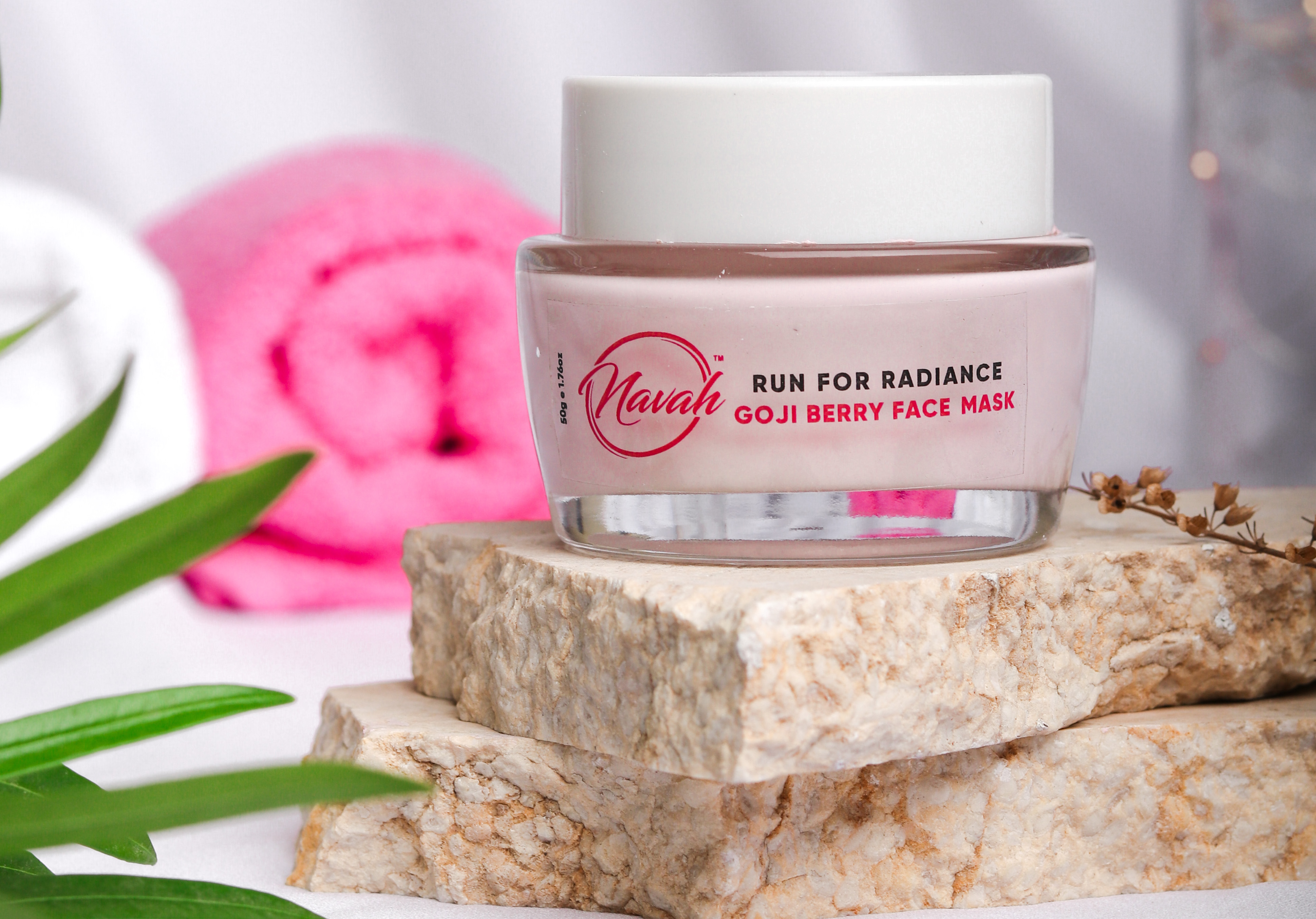 Use the face mask once a week for best results Use the face mask once a week for best results