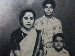 Amitabh Bachchan poses with mother Teji Bachchan and younger brother Ajitabh Bachchan for a family portrait. 