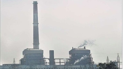 After the Union power ministry's statement, Delhi deputy chief minister Manish Sisodia said that the Centre was not ready to accept there was a coal crisis. After the Union power ministry's statement, Delhi deputy chief minister Manish Sisodia said that the Centre was not ready to accept there was a coal crisis.