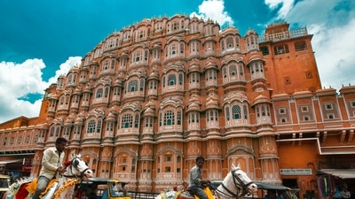 Hawa Mahal in Jaipur (Used only for representative purpose)